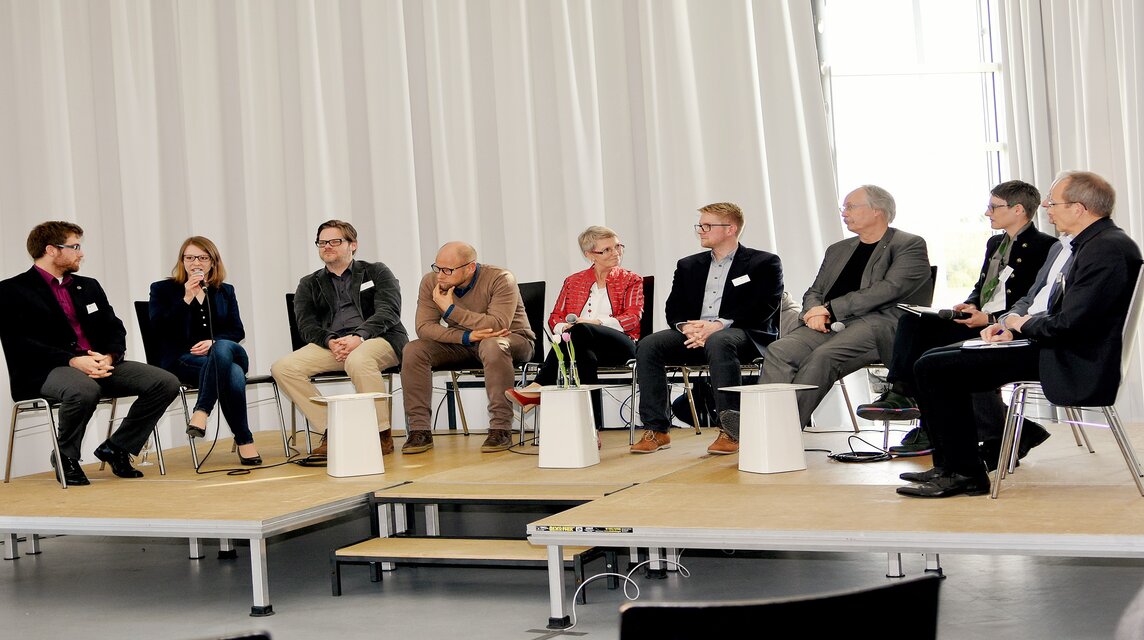 Podiumsdiskussion