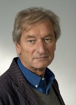 Prof. Dr. Kurt-Peter Merk