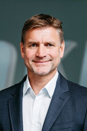 Prof. Dr. Dirk Klöpper